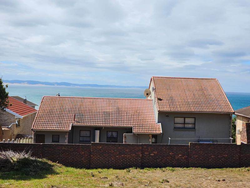 0 Bedroom Property for Sale in Wavecrest Eastern Cape